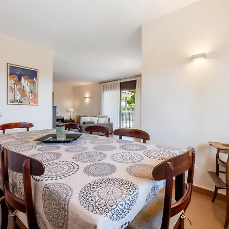 Casa Tico בית נופש Roda de Bará